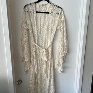Jen's Pirate Booty Lace Flowy Maxi Dress